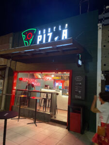 Leia mais sobre o artigo Aquela Pizza