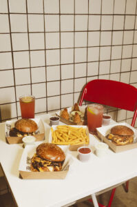 Leia mais sobre o artigo Alpha Burgers – Hamburgueria artesanal em Maceió